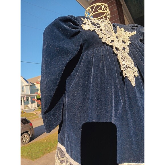 Sz 2T JoLene Girls Vintage 80s Velvet Dress Victorian Style Navy Blue Holiday - Picture 10 of 16